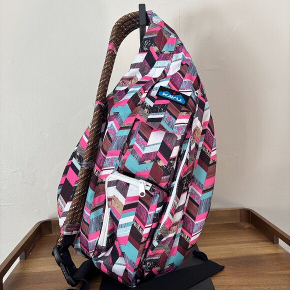 Kavu Pink Black Geometric Design Cotton Canvas Rope Sling Crossbody Backpack - Picture 5 of 12